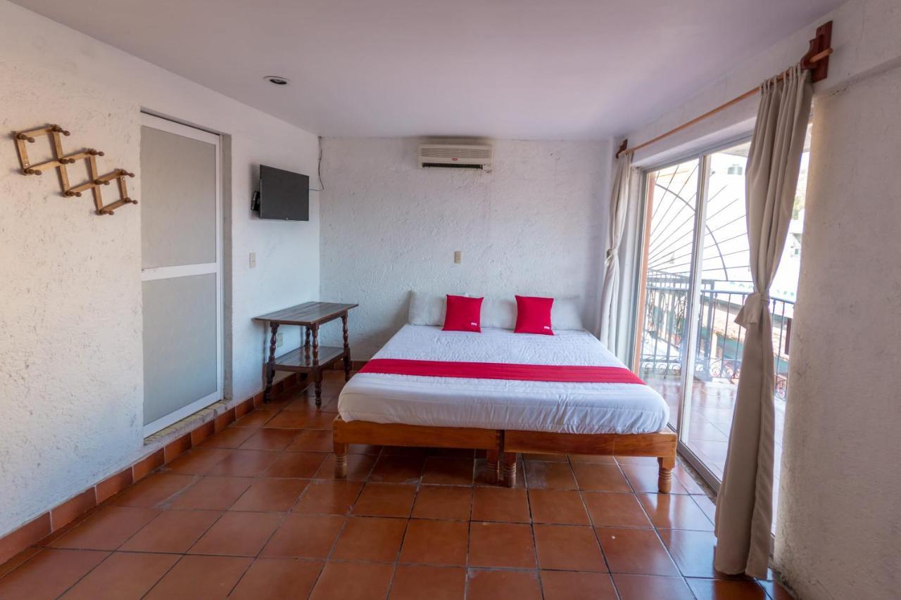 Hotel Casa Bravo Ζιουατανέχο Εξωτερικό φωτογραφία