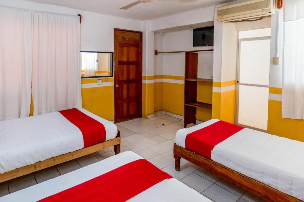 Hotel Casa Bravo Ζιουατανέχο Εξωτερικό φωτογραφία