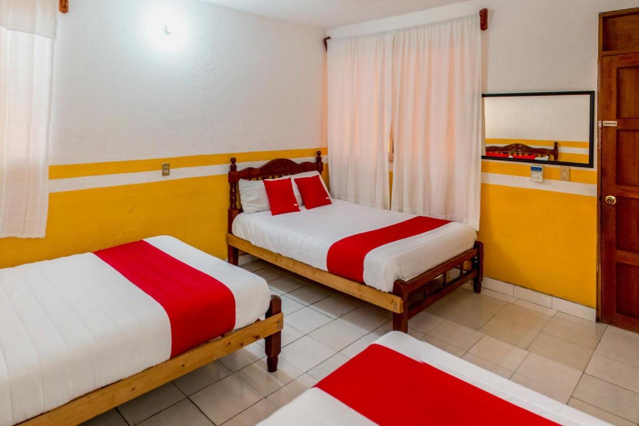 Hotel Casa Bravo Ζιουατανέχο Εξωτερικό φωτογραφία