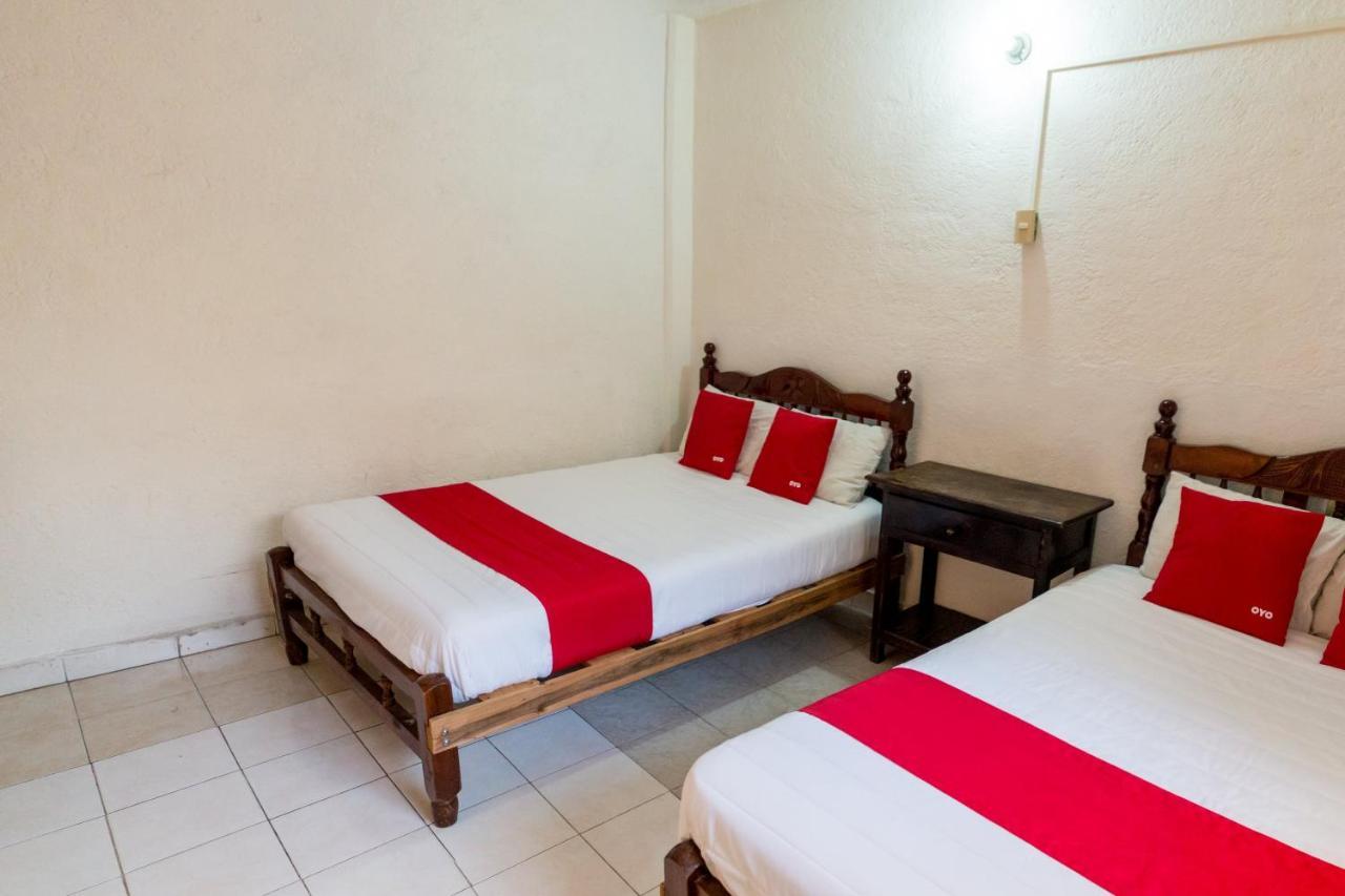 Hotel Casa Bravo Ζιουατανέχο Εξωτερικό φωτογραφία